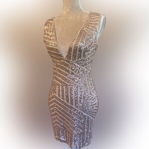 Sleeveless V-Neck Rose Gold Sequin Party Dress